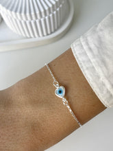 Pulseira 018 olho grego coração