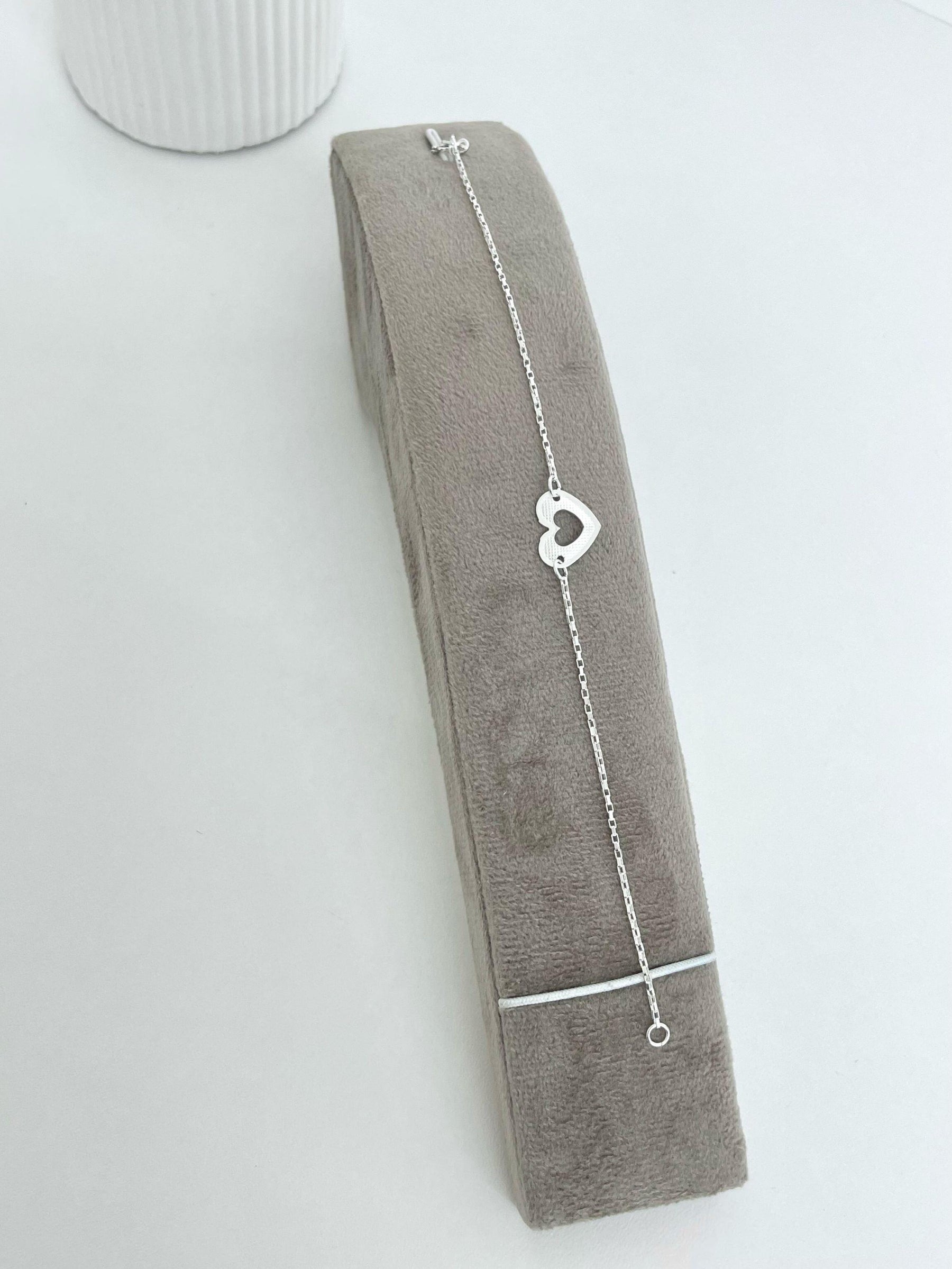 Pulseira 017 coração vazado