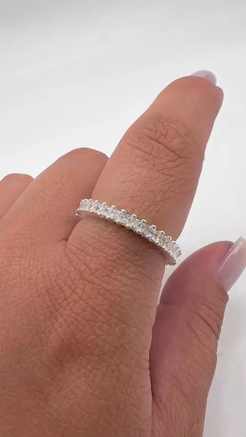 Anel 0028 Eternity zircônias