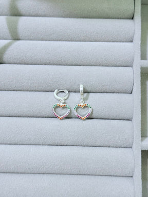 Brinco 0060 coração colorido