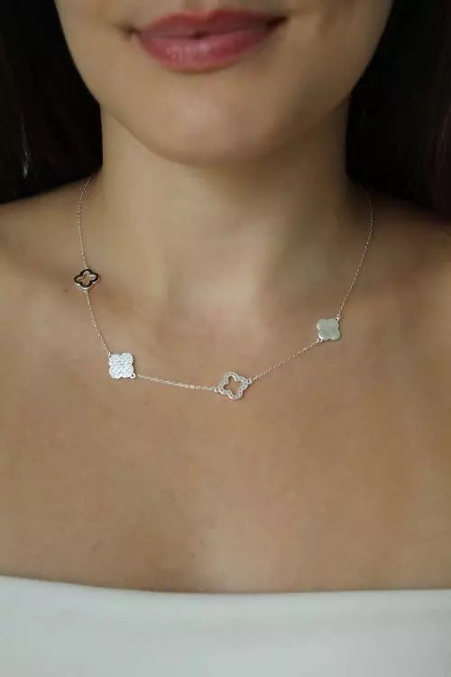 Colar 013 cleef cravejado