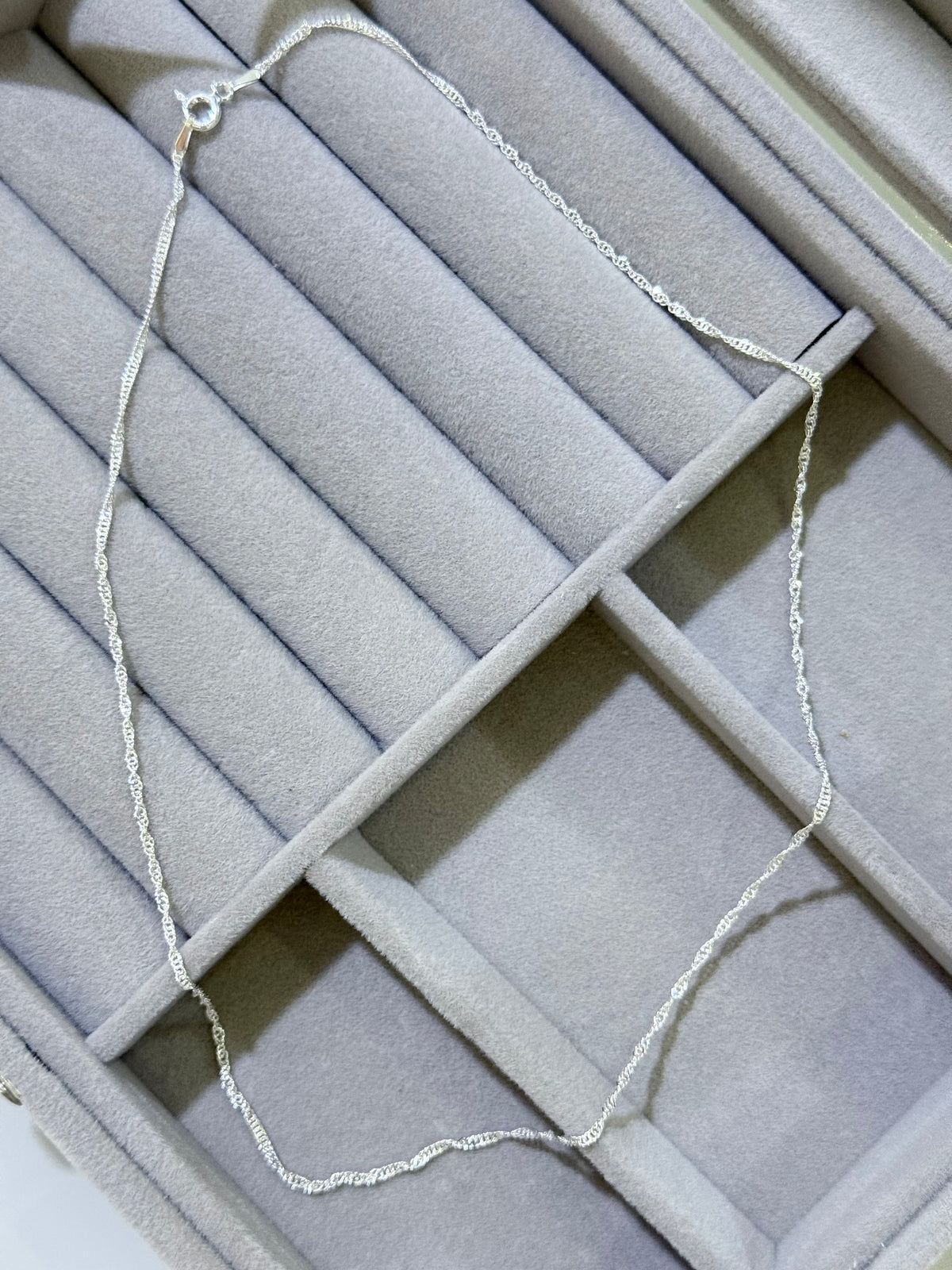 Colar 038 corrente singapura fina 45 cm